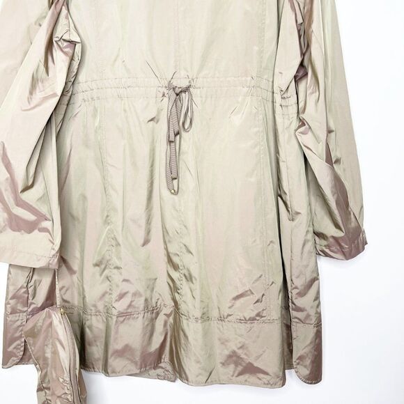 COLE HAAN Water-Resistant Packable Hooded Anorak  - Picture 8 of 9